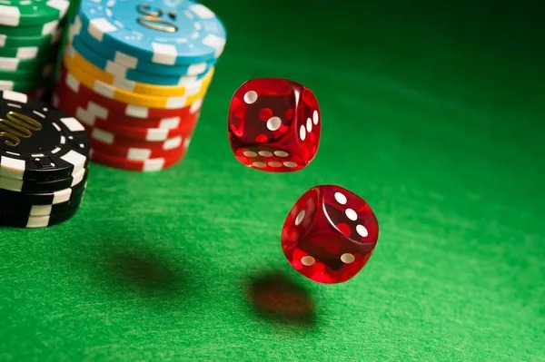 bingotogel VIP tier progression chart showing cashback rates by level
