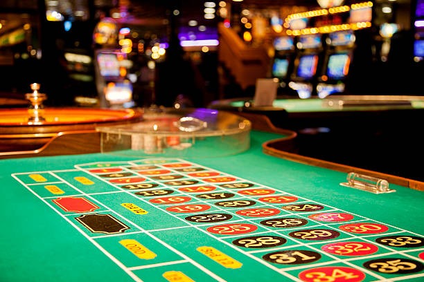 bingotogel VIP tier progression chart showing cashback rates by tier level